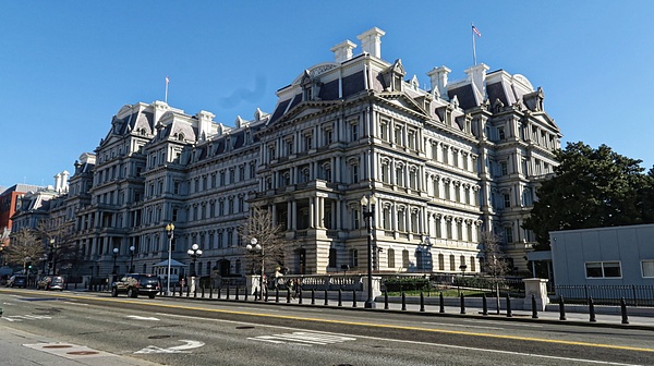 馬斯克這次若失敗 美國債務(wù)危機(jī)就沒治了圖片